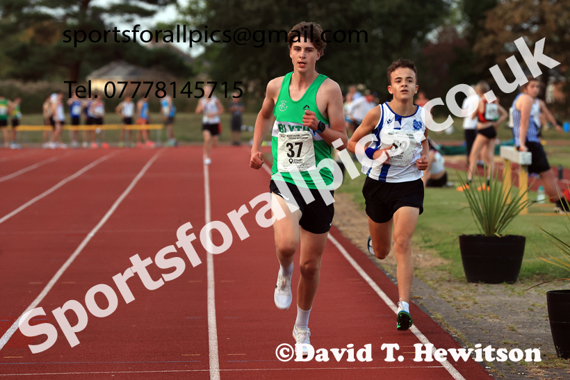 3000 metres, 2024 NEGP 6, Monkton Stadium,  Wednesday, August 14th.  Photo: David T. Hewitson/Sports for All Pics